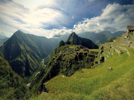 Sacred Valley Machu Picchu www.perucycling.com