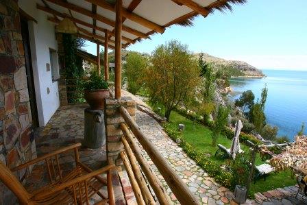 Suasi Island Lake Titikaka www.perucycling.com