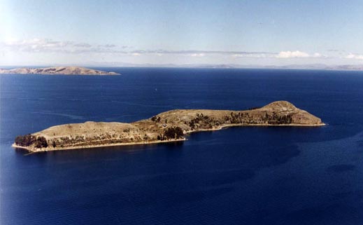 Isla Suasi Lago Titikaka www.perucycling.com