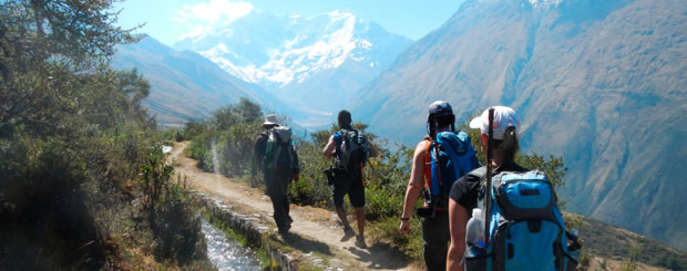 Salkantay trek www.perucycling.com