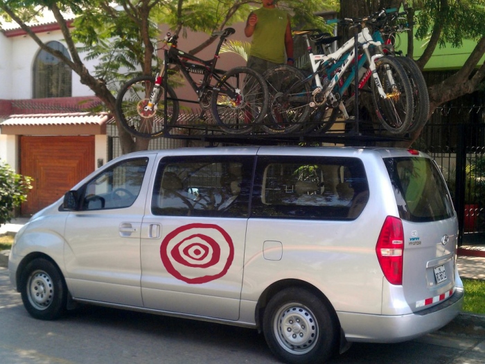 CTP VAN www.cicloturismoperu.com